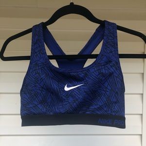 Nike Pro Sports Bra